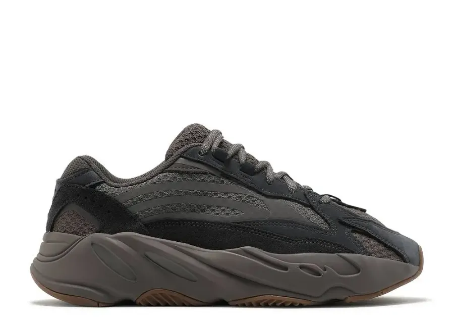 Yeezy Yzy 700 V2 'Mauve'