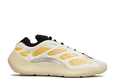 Yeezy Yzy 700 V3 'Safflower'