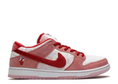 Nike Dunk Low SB x Strange Love "Valentine's Day"