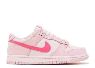 Nike Dunk Low "Triple Pink"