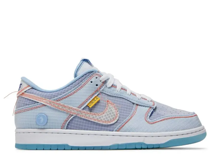 Nike Dunk Low x Union La "Passport Pack