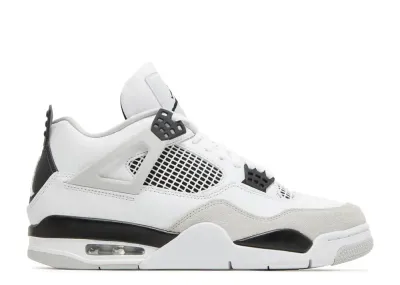 Jordan Retro 4 "Military Black"