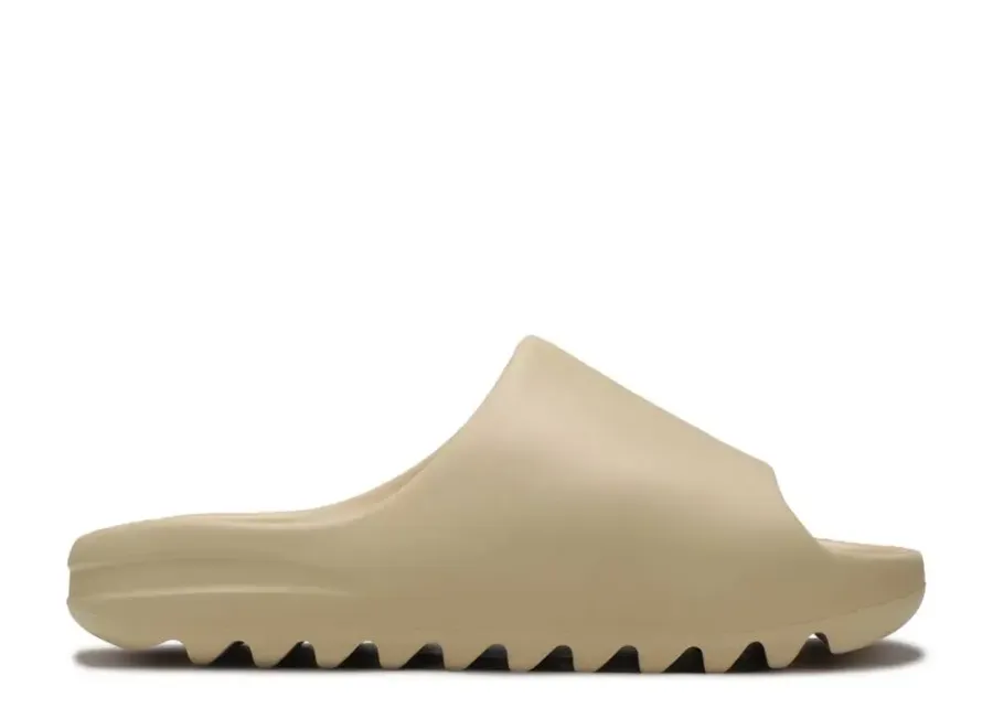 Yeezy Yzy Slide "Desert Sand"