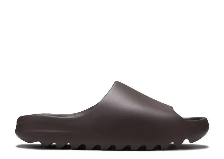 Yeezy Yzy Slide "Soot"