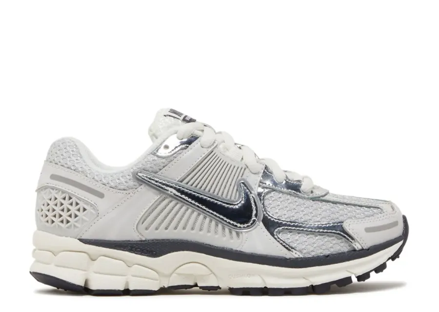 Nike Zoom Vomero 5 'Metallic Silver'